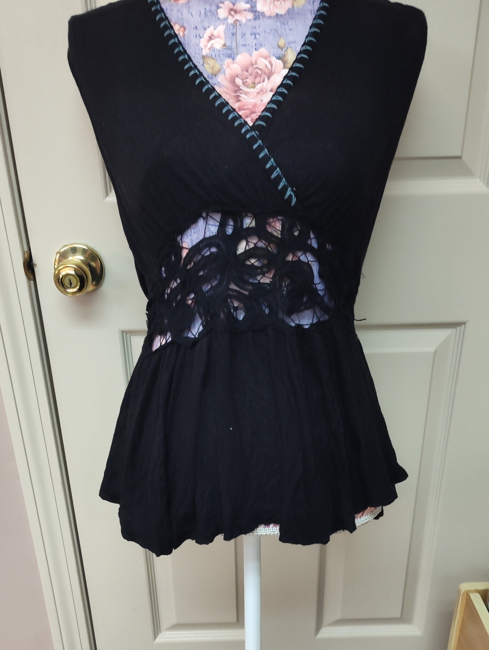 Free People Black Lace-Cutout Peplum Camisole